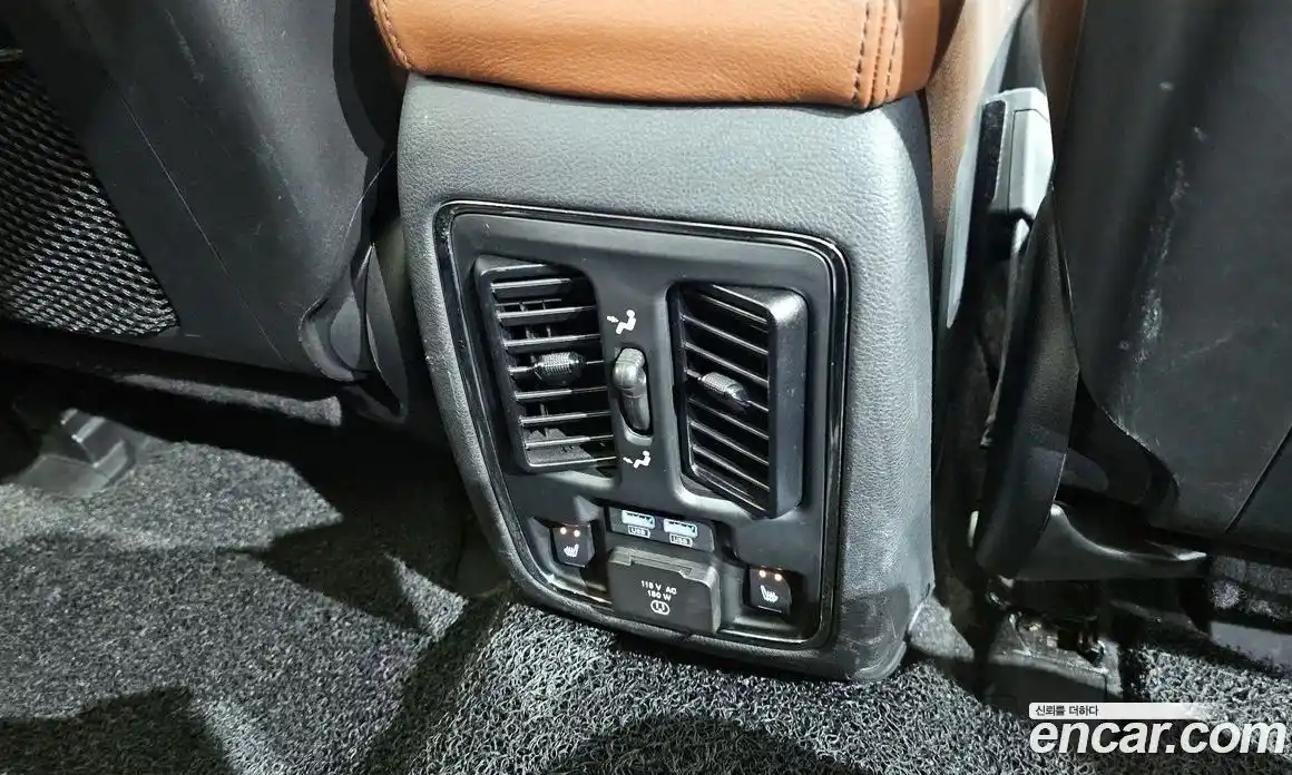Jeep Cherokee 2021 3.6 гидро в Москве № 1424362, фото 25