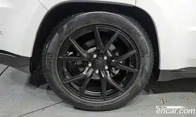 Jeep Cherokee 2021 3.6 гидро в Москве № 1424362, миниатюра 5