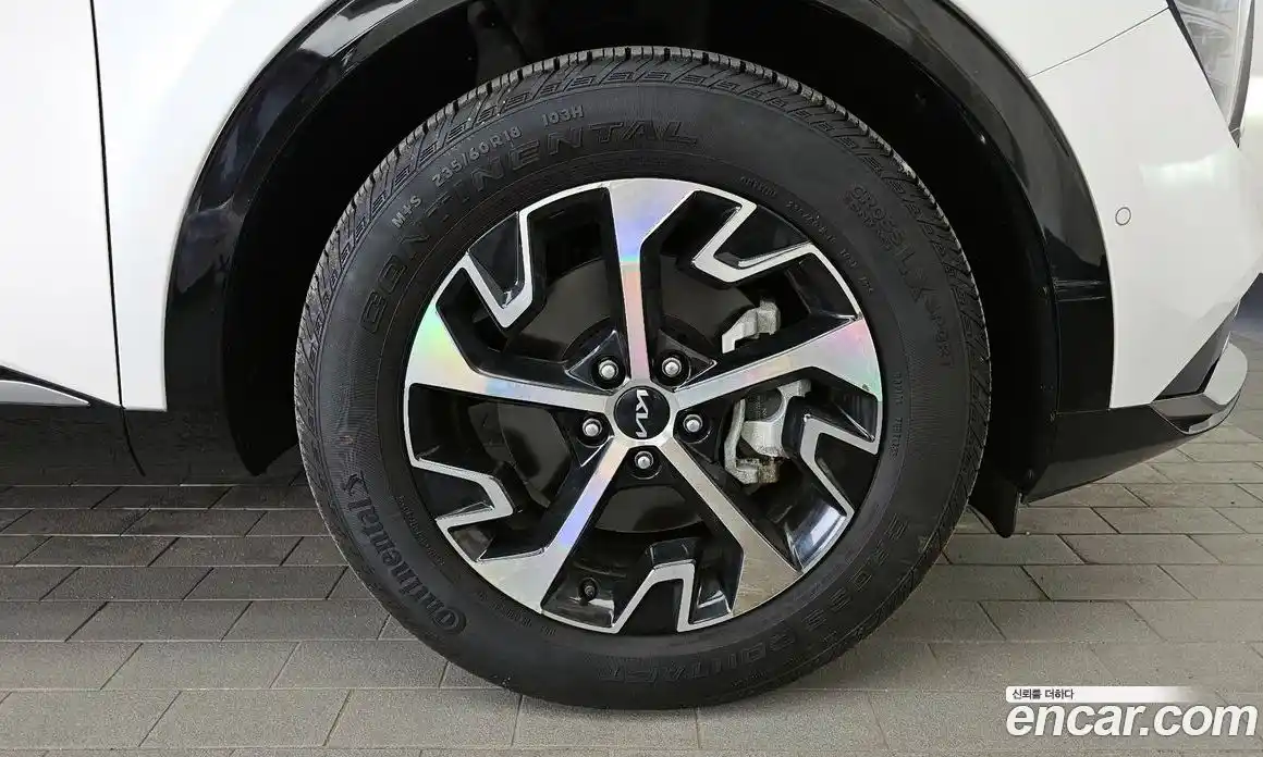 Kia Sportage 2023 1.6 гидро в Москве № 1538495, фото 7