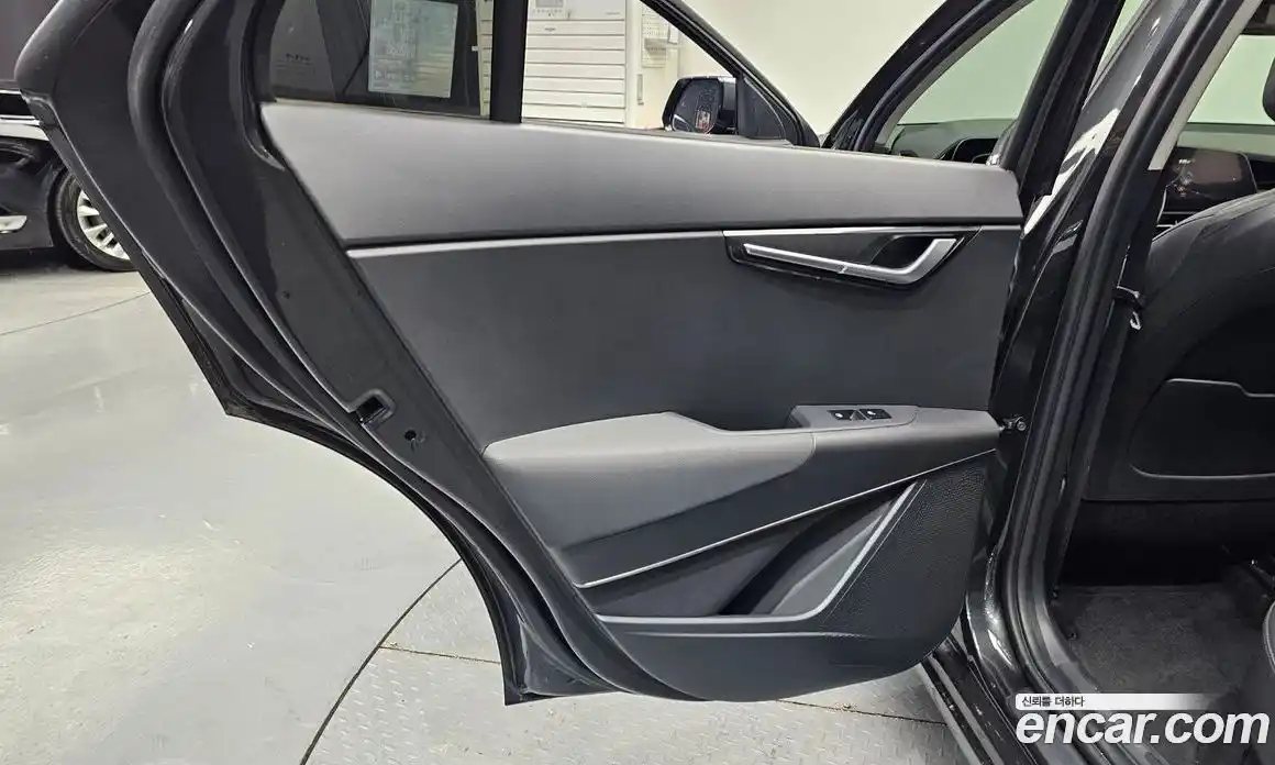 Kia Niro 2022 1.6 гидро в Москве № 1538500, фото 15