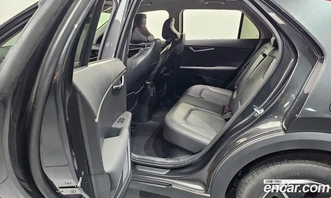 Kia Niro 2022 1.6 гидро в Москве № 1538500, фото 16