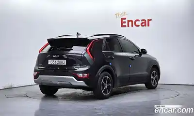 Kia Niro 2022 1.6 гидро в Москве № 1538500, миниатюра 2