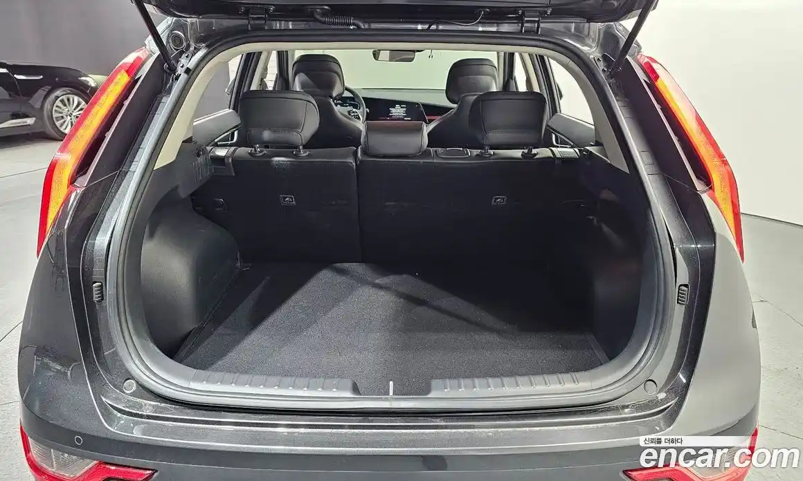 Kia Niro 2022 1.6 гидро в Москве № 1538500, фото 26