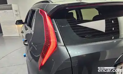 Kia Niro 2022 1.6 гидро в Москве № 1538500, миниатюра 9