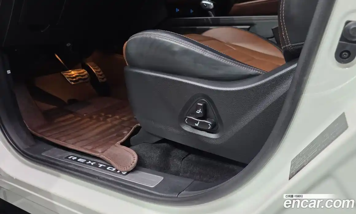 SsangYong Rexton 2017 2.2 гидро в Москве, фото 32