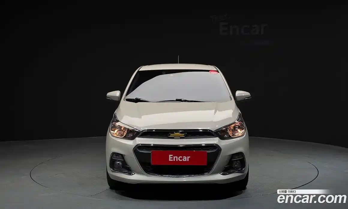 Chevrolet Spark 2016 1.0 гидро в Москве, фото 3