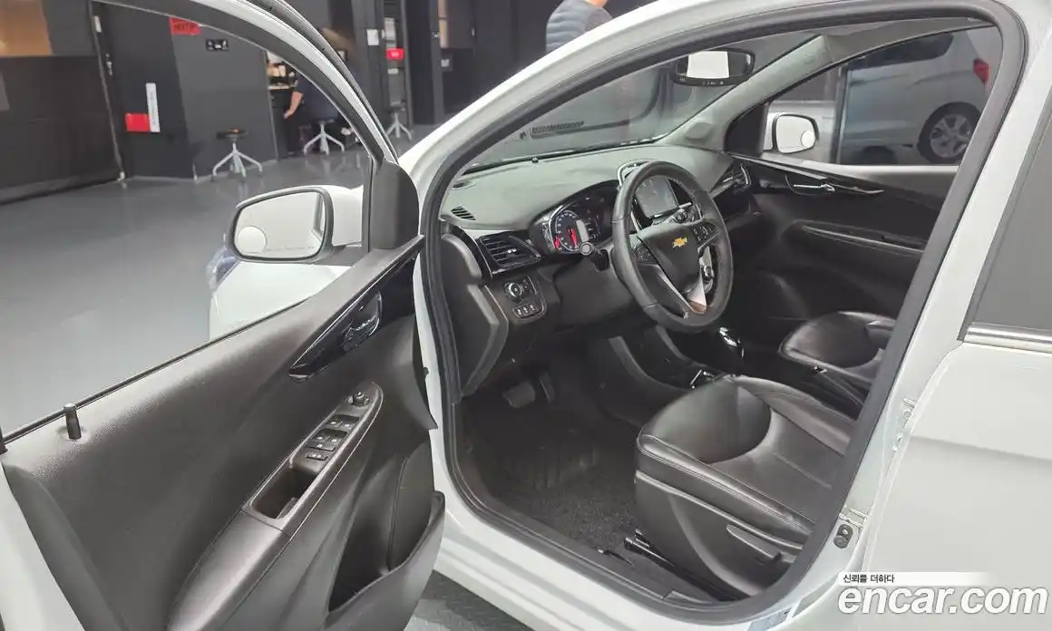 Chevrolet Spark 2018 1.0 гидро в Москве № 1541296, фото 13