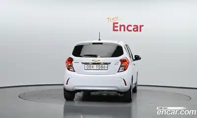 Chevrolet Spark 2018 1.0 гидро в Москве № 1541296, миниатюра 4