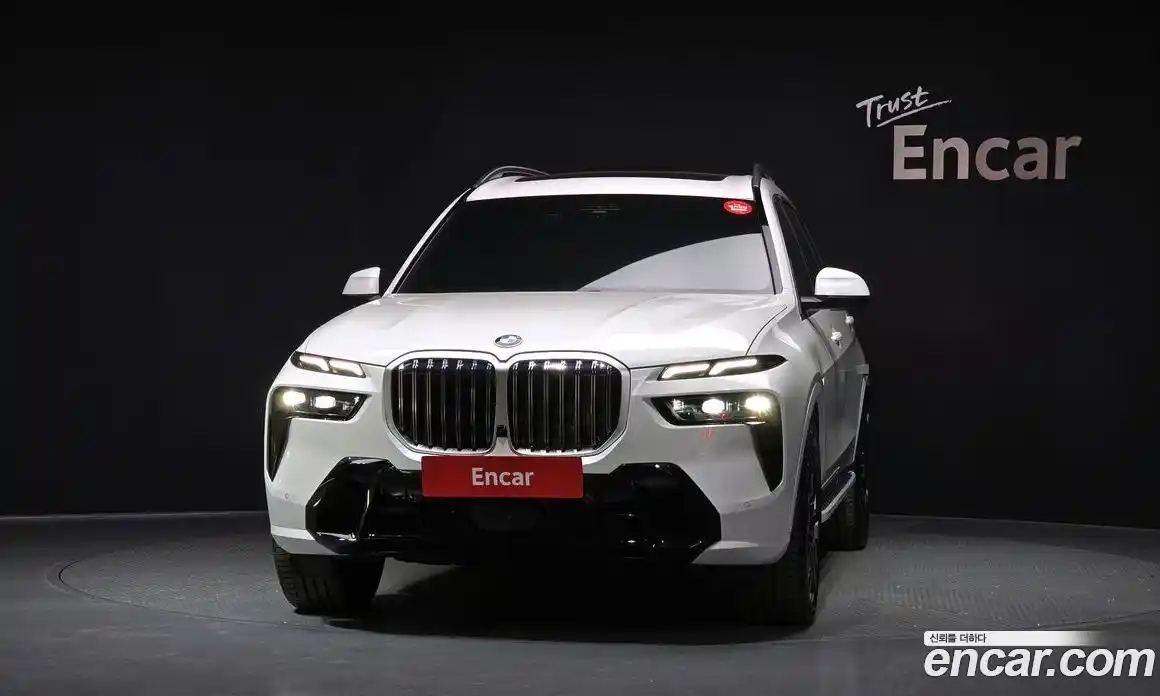 BMW X7 2025 3.0 гидро в Москве № 1544120, фото 3
