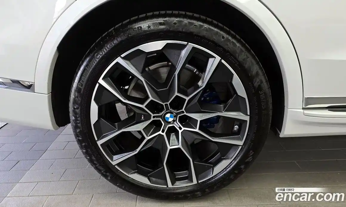 BMW X7 2025 3.0 гидро в Москве № 1544120, фото 5
