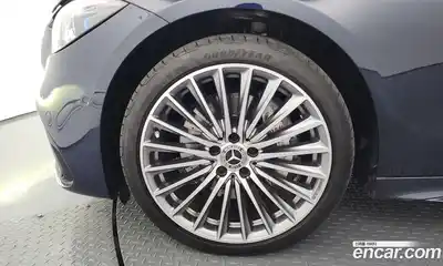 Mercedes-Benz C-Class 2022 2.0 гидро в Москве № 1544956, миниатюра 5