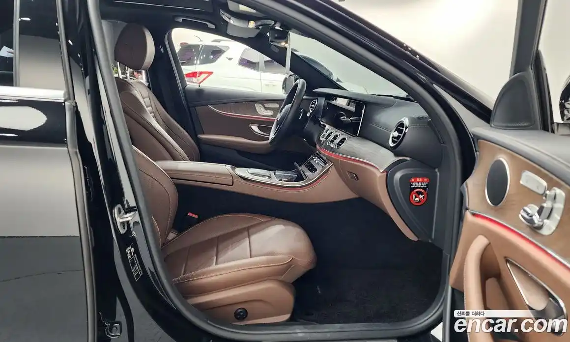 Mercedes-Benz E-Class 2022 2.0 гидро в Москве № 1545182, фото 16