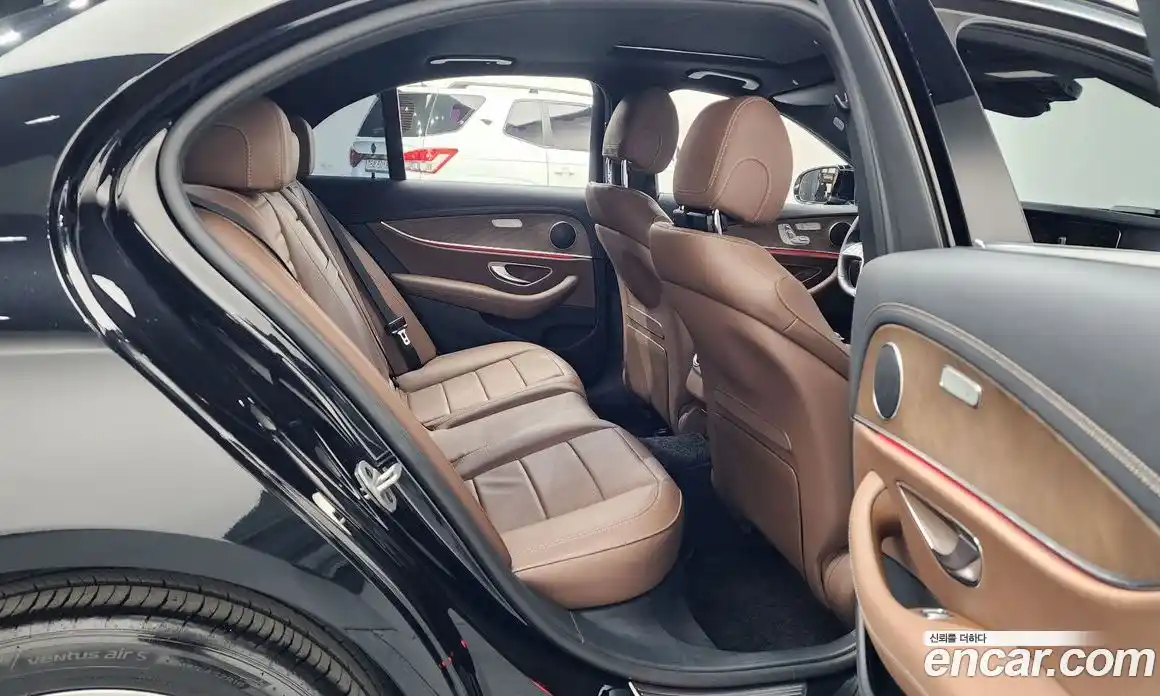 Mercedes-Benz E-Class 2022 2.0 гидро в Москве № 1545182, фото 17