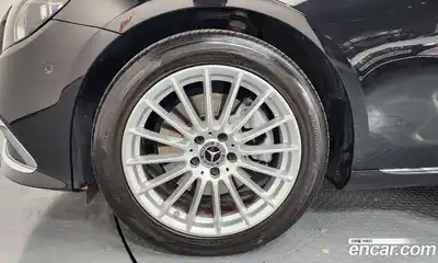 Mercedes-Benz E-Class 2022 2.0 гидро в Москве № 1545182, миниатюра 5