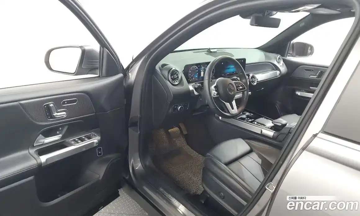 Mercedes-Benz GLB-Class 2021 2.0 гидро в Москве № 1545301, фото 13