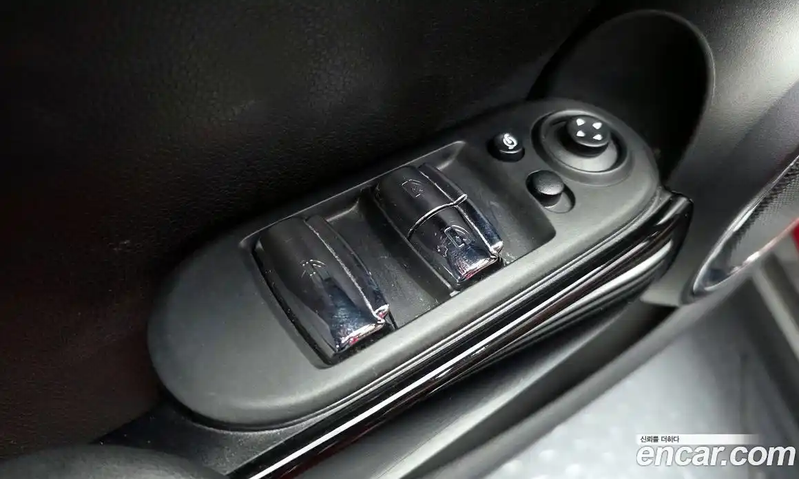 Mini Cooper Convertible 2020 2.0 гидро в Москве № 1548006, фото 28