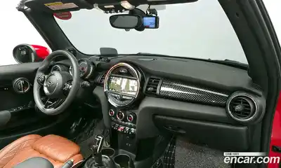 Mini Cooper Convertible 2020 2.0 гидро в Москве № 1548006, миниатюра 10