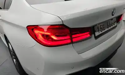 BMW 5-Series 2018 2.0 гидро в Москве № 1611013, миниатюра 9