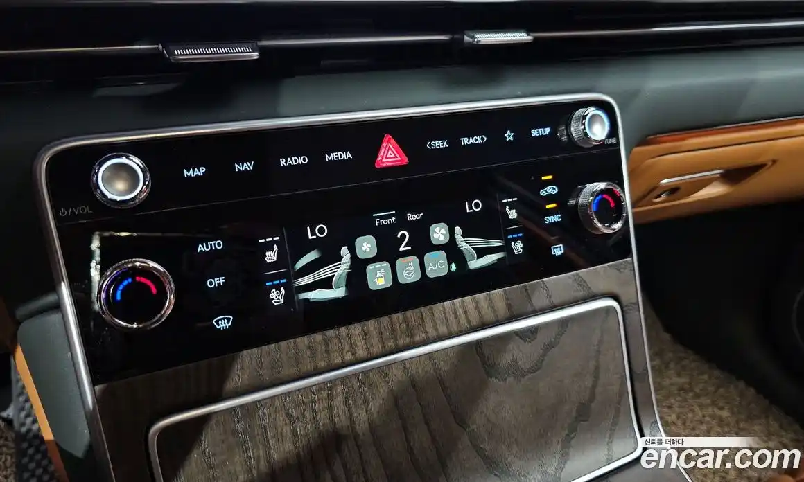 Genesis GV80 2023 2.5 гидро, фото 28