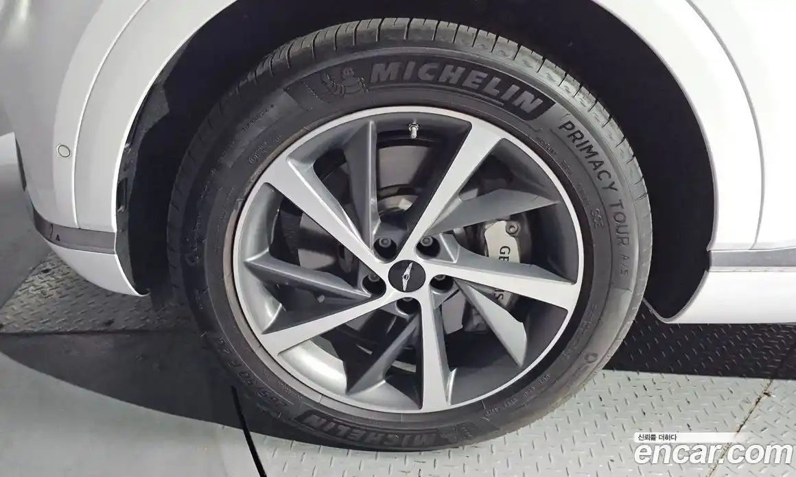 Genesis GV80 2023 2.5 гидро, фото 5