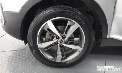 SsangYong Korando 2017 2.2 гидро в Москве № 1613118, миниатюра 5