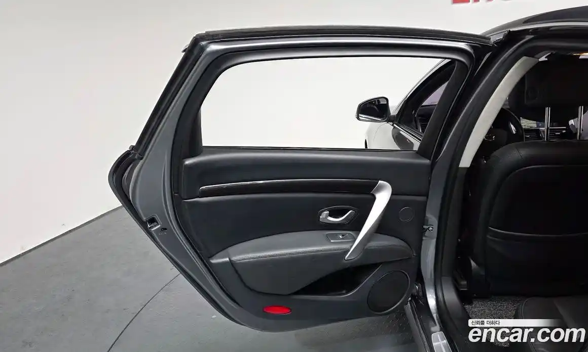 Renault SM7 2019 2.0 гидро в Москве № 1615723, фото 15