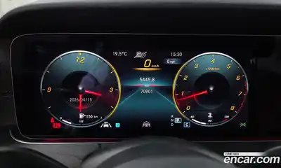 Mercedes-Benz E-Class 2022 2.0 гидро в Москве № 1617254, миниатюра 11