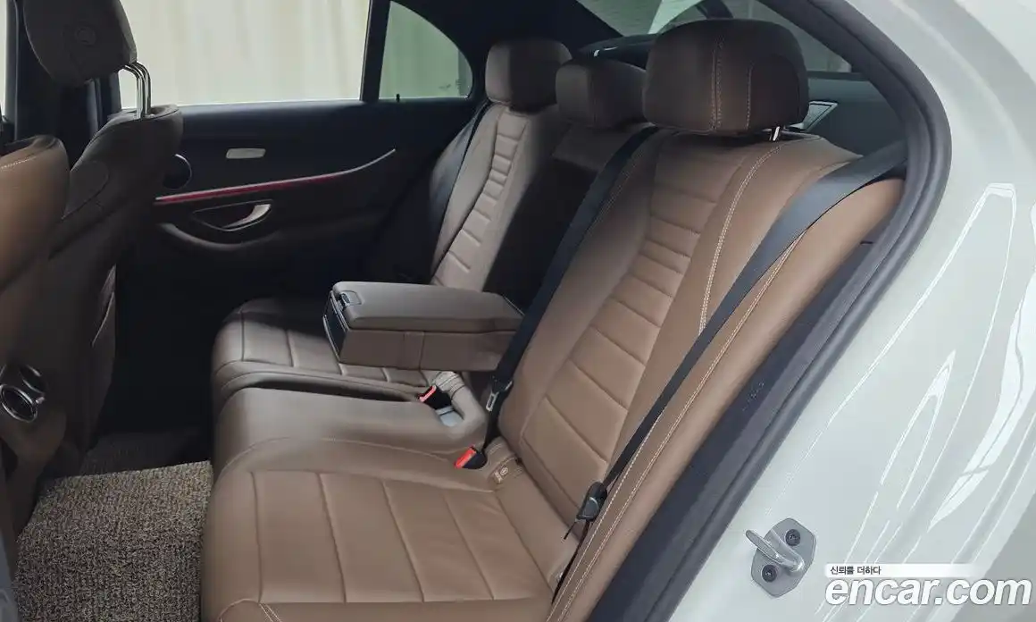 Mercedes-Benz E-Class 2022 2.0 гидро в Москве № 1617254, фото 18