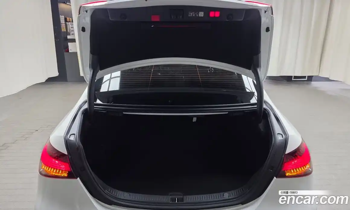 Mercedes-Benz E-Class 2022 2.0 гидро в Москве № 1617254, фото 26
