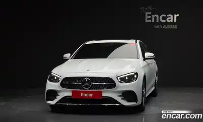Mercedes-Benz E-Class 2022 2.0 гидро в Москве № 1617254, миниатюра 3