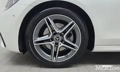 Mercedes-Benz E-Class 2022 2.0 гидро в Москве № 1617254, миниатюра 5