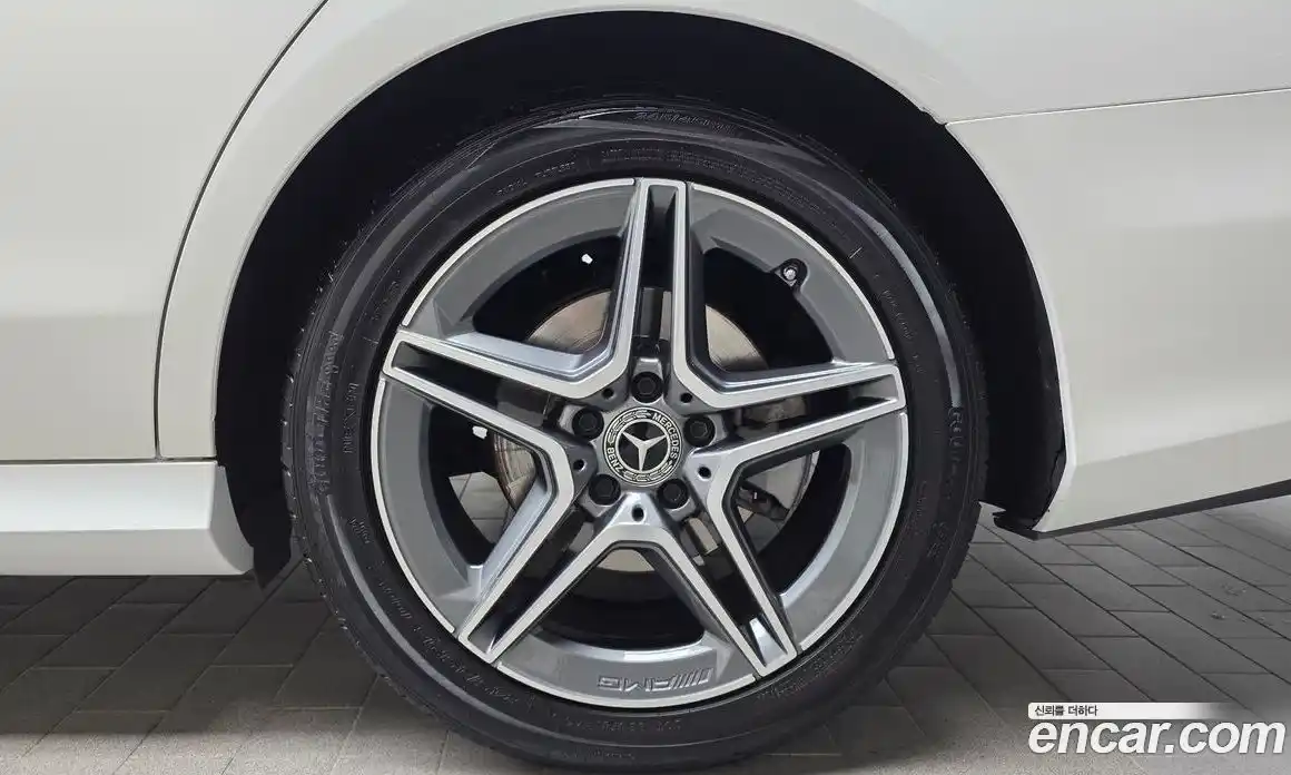 Mercedes-Benz E-Class 2022 2.0 гидро в Москве № 1617254, фото 7