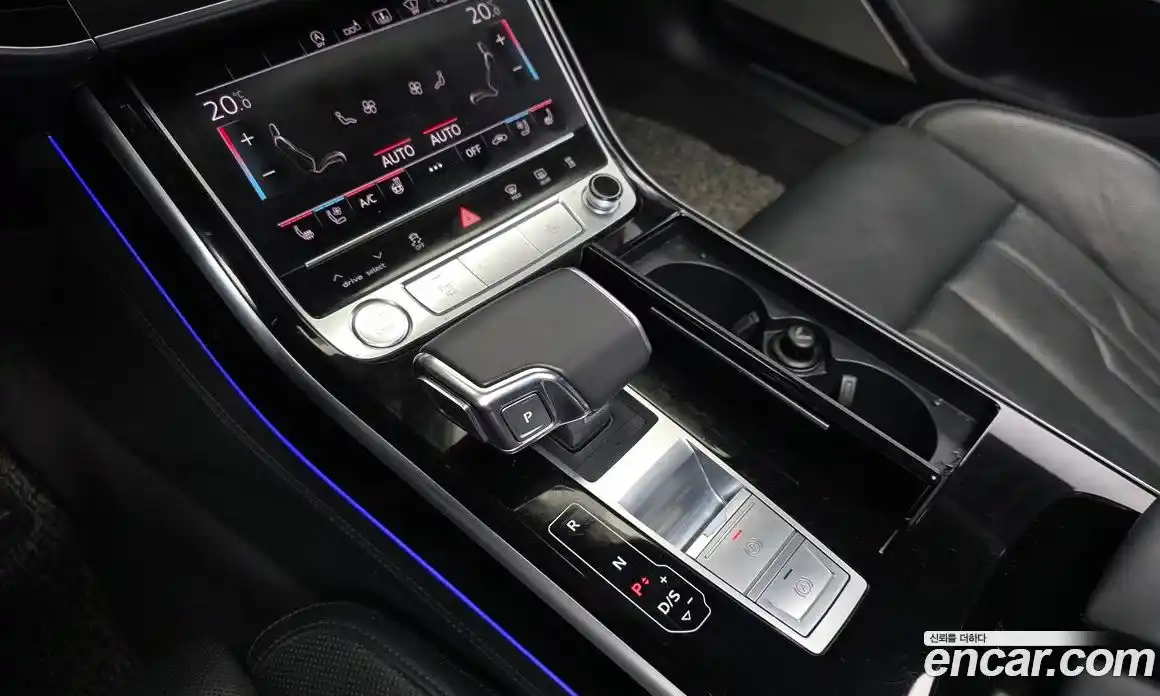 Audi A8 2020 3.0 гидро в Москве № 1617973, фото 12