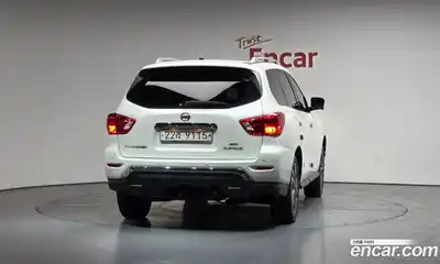Nissan Pathfinder 2017 3.5 гидро в Москве № 1618078, миниатюра 3