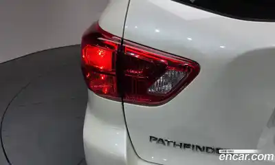 Nissan Pathfinder 2017 3.5 гидро в Москве № 1618078, миниатюра 8