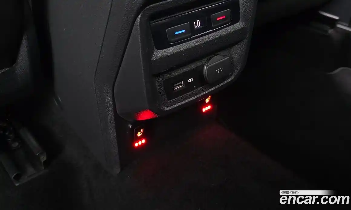 Volkswagen Tiguan 2020 2.0 гидро в Москве № 1623096, фото 23