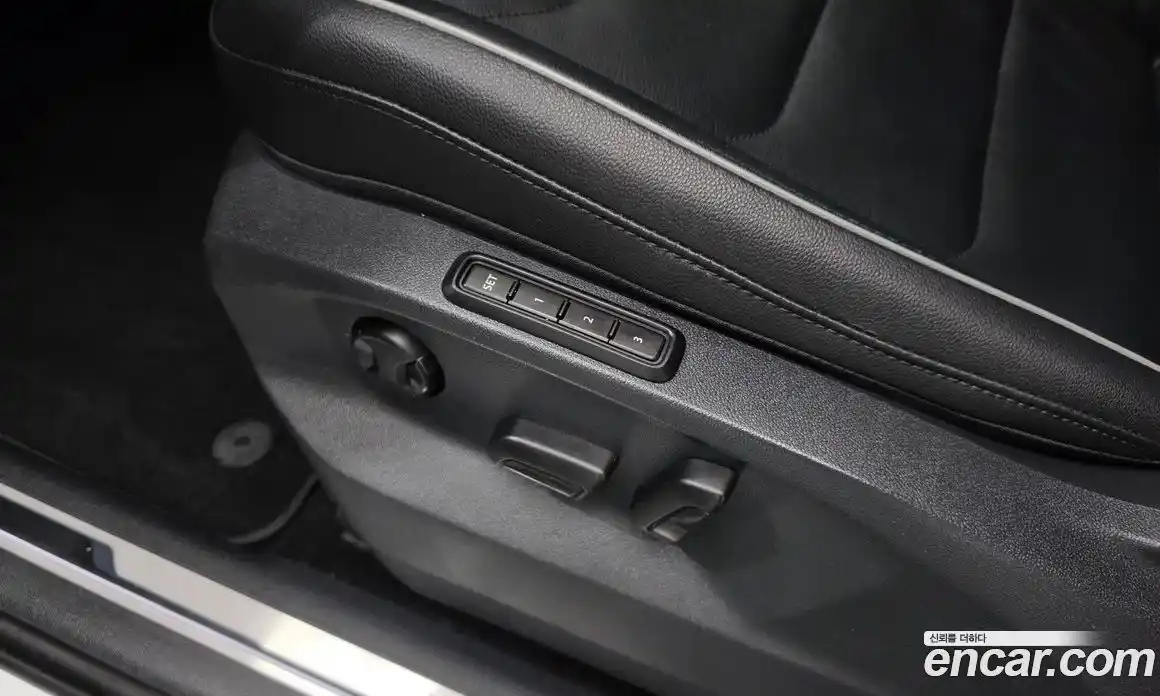 Volkswagen Tiguan 2020 2.0 гидро в Москве № 1623096, фото 31