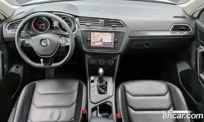 Volkswagen Tiguan 2020 2.0 гидро в Москве № 1623096, миниатюра 9