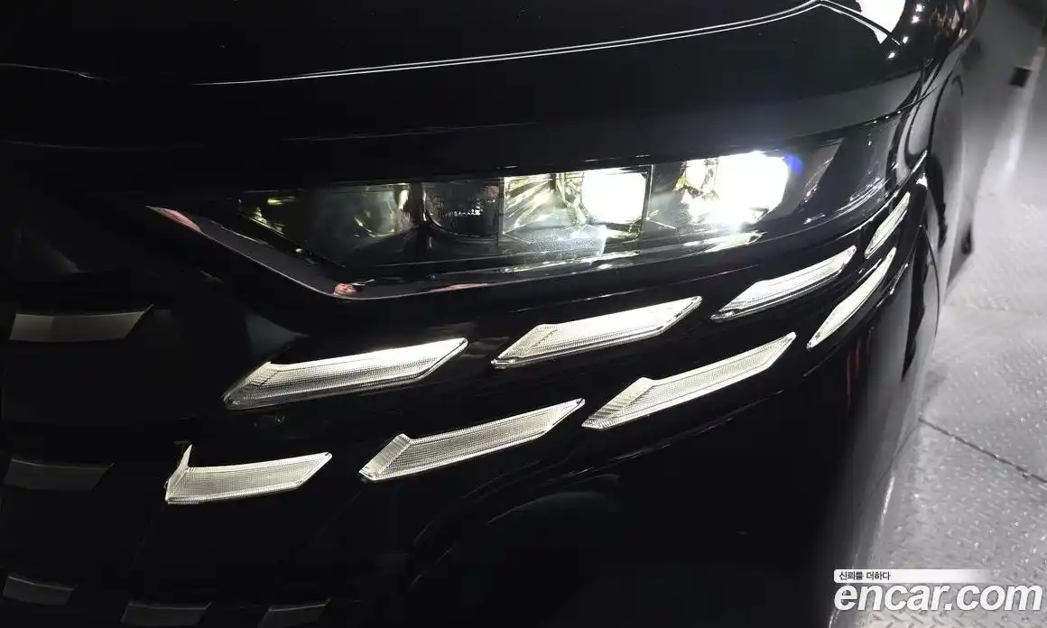 Toyota Alphard 2024 2.5 гидро в Москве № 1624304, фото 8