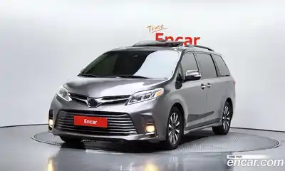 Toyota Sienna, 2018