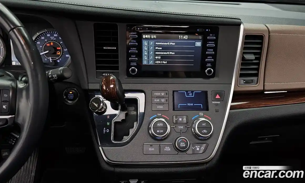 Toyota Sienna 2018 3.5 гидро в Москве № 1624411, фото 20