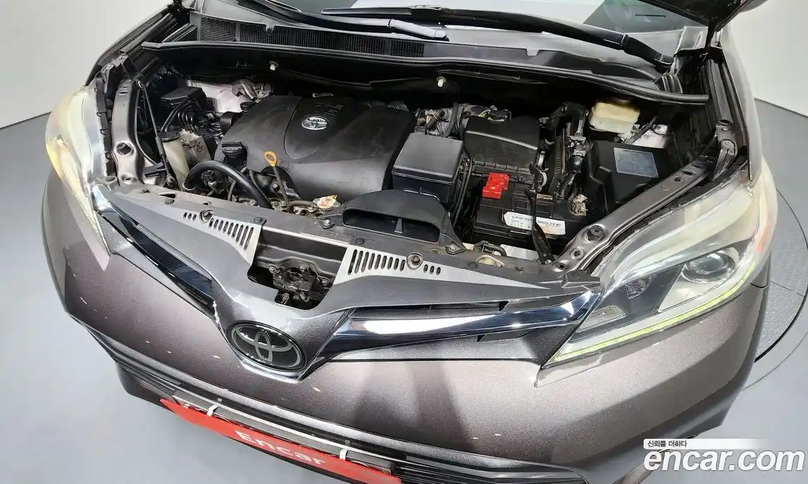 Toyota Sienna 2018 3.5 гидро в Москве № 1624411, фото 6