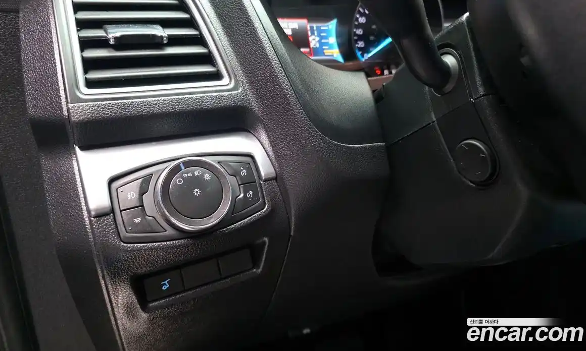 Ford Explorer 2018 2.3 гидро в Москве № 1625076, фото 24