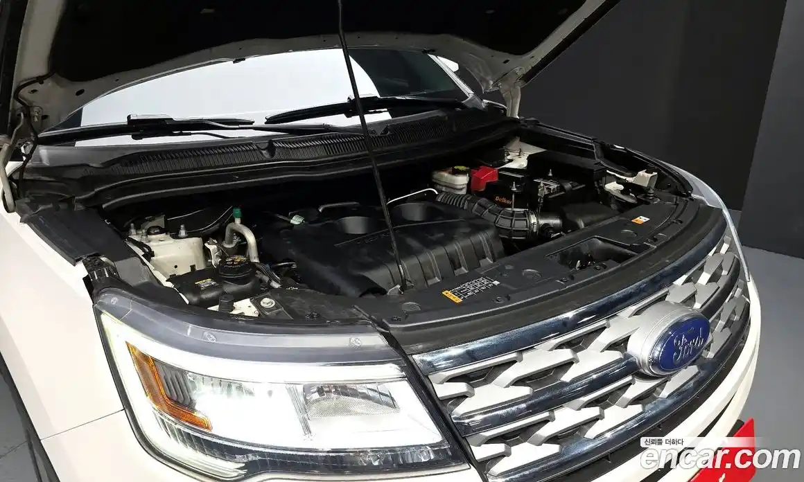 Ford Explorer 2018 2.3 гидро в Москве № 1625076, фото 6
