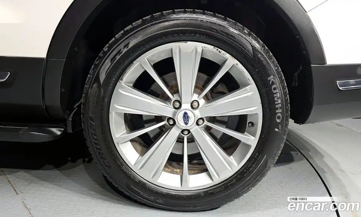 Ford Explorer 2018 2.3 гидро в Москве № 1625076, фото 7