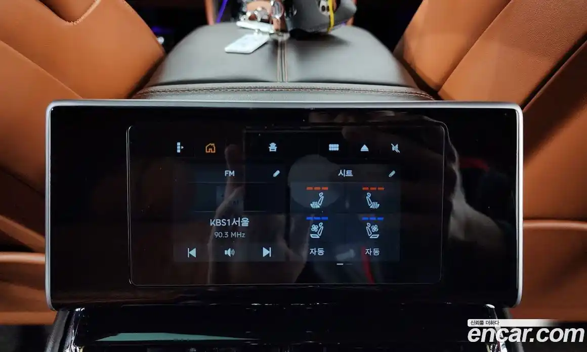 Bentley Flying Spur 2023 4.0 гидро, фото 39