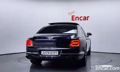 Bentley Flying Spur 2023 4.0 гидро, миниатюра 4