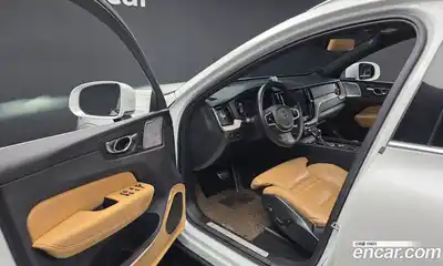 Volvo XC60 2019 2.0 гидро в Москве № 164631, миниатюра 11