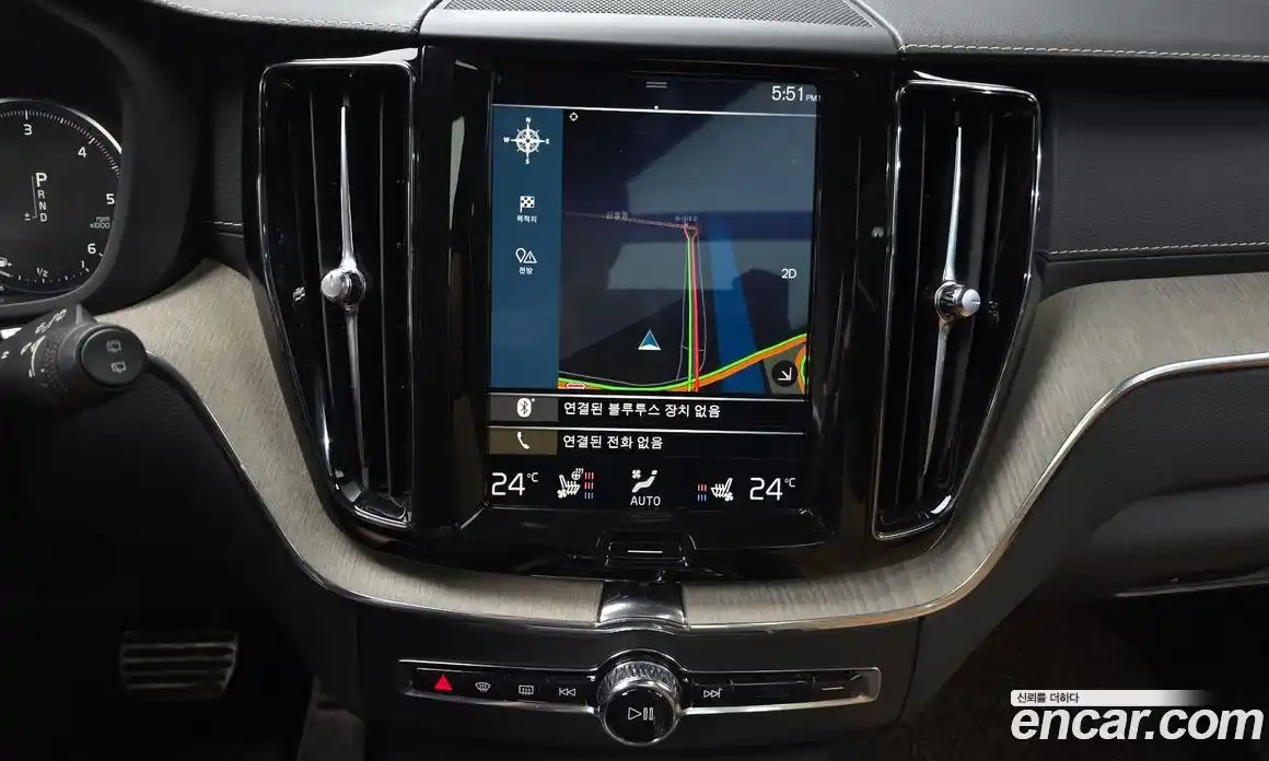 Volvo XC60 2019 2.0 гидро в Москве № 164631, фото 14