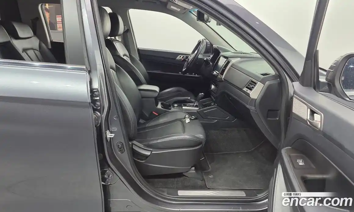 SsangYong Rexton 2018 2.2 гидро в Москве № 1686116, фото 17
